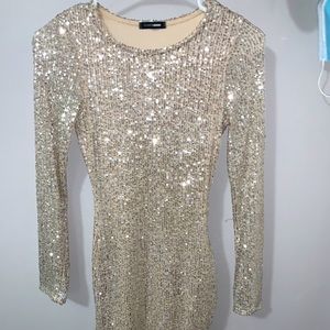 A mina dress from fashionova size s